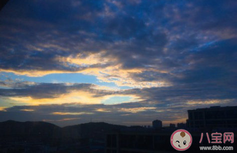 2021年只剩下两个月的朋友圈文案说说 2021年最后两个月的心情朋友圈 2021年只剩下两个月的朋友圈文案说说 2021年最后两个月的心情朋友圈