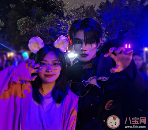 在长隆过万圣节的朋友圈说说 长隆万圣节之夜朋友圈句子 在长隆过万圣节的朋友圈说说 长隆万圣节之夜朋友圈句子