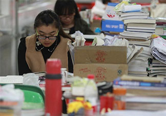 边工作边考研成功率有多大 一边工作一边学习意味着什么