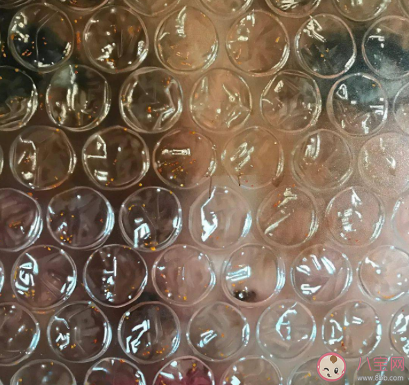 捏泡泡纸为什么可以缓解压力 还有哪些减压神器 捏泡泡纸为什么可以缓解压力 还有哪些减压神器