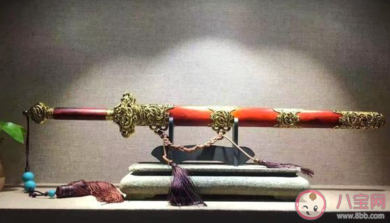 尚方宝剑和免罪金牌谁更厉害 尚方宝剑遇上免罪金牌谁会赢