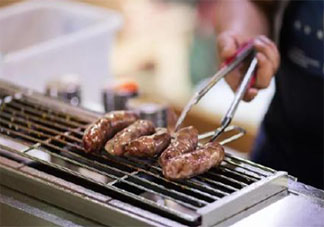 2元一根的烤肠到底是什么肉 2元一根的烤肠能不能吃