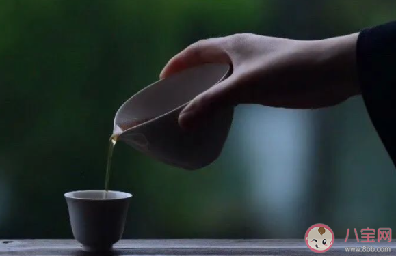 彻底放下一个人是啥体验 放下一个人的感受怎样