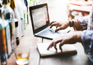 超八成受访青年表示如有机会愿意开展副业 什么副业最受欢迎