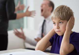 中国式父母有哪些毛病让人反感 如何避免和孩子零沟通