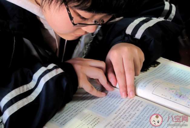 学文学理有男女之分吗 为什么文科总是和女生联系一起 学文学理有男女之分吗 为什么文科总是和女生联系一起