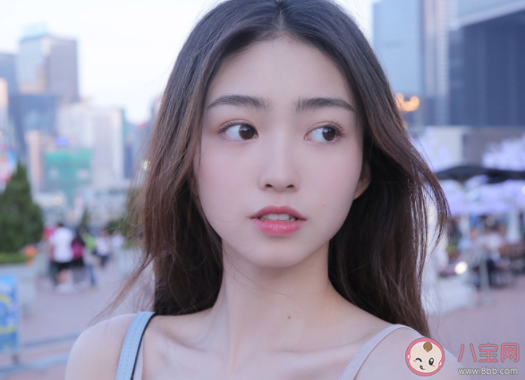 有哪些诗句可用于夸赞女生好看 夸女生好看漂亮的文案句子