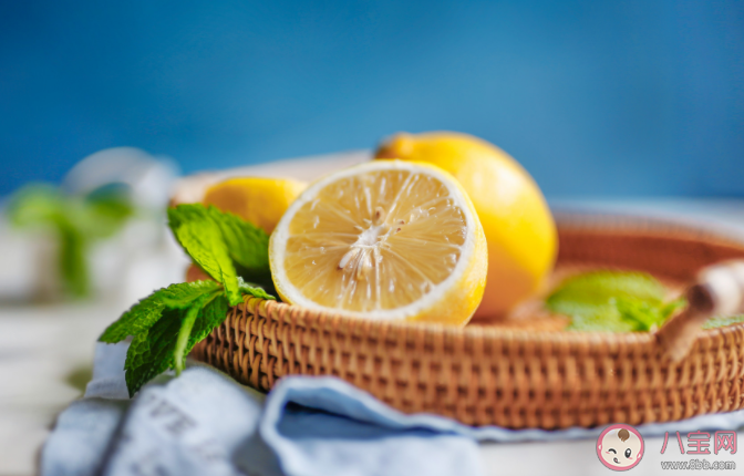 孩子床头放柠檬能帮助长高吗 孩子床头放柠檬有什么好处