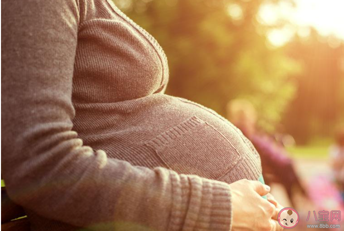 孕期情绪不好时该如何应对 孕期怎么保证心情舒畅