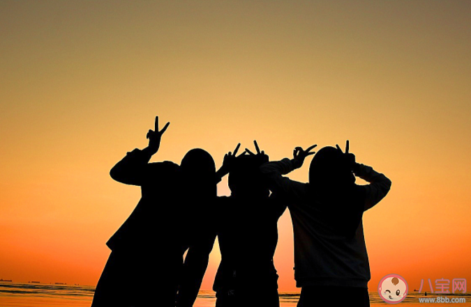 友谊分先来后到吗 如何看待友谊的不同阶段 友谊分先来后到吗 如何看待友谊的不同阶段