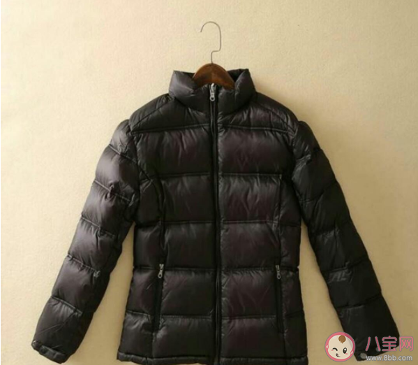 如何辨别劣质羽绒服 劣质羽绒服对身体有哪些危害 如何辨别劣质羽绒服 劣质羽绒服对身体有哪些危害