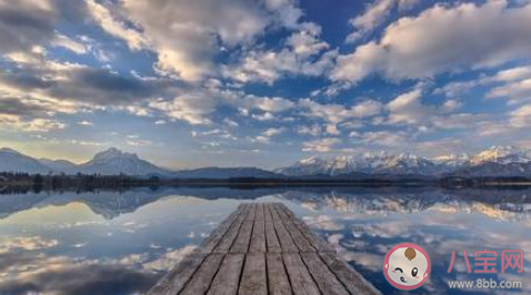 变成异性你会和自己交往吗 你会喜欢异性的自己吗 变成异性你会和自己交往吗 你会喜欢异性的自己吗