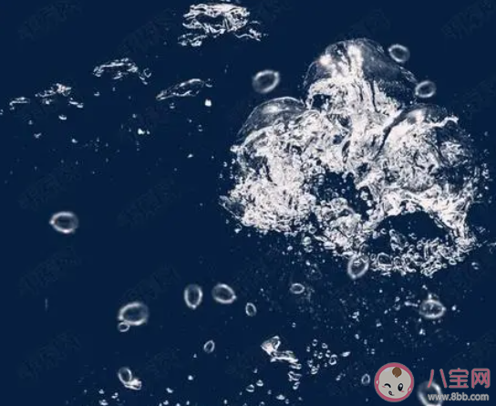 化学里面的反应你是氧来我是氢是什么歌 《氧化氢》完整版歌词在线听歌