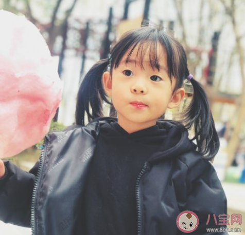 如何看待家庭关系的不同分工 你主张什么样的家庭分工呢 如何看待家庭关系的不同分工 你主张什么样的家庭分工呢