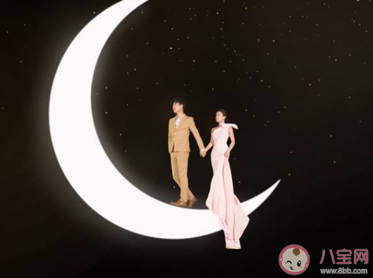 忘不掉白月光的朋友圈说说 一直想着白月光的心情句子