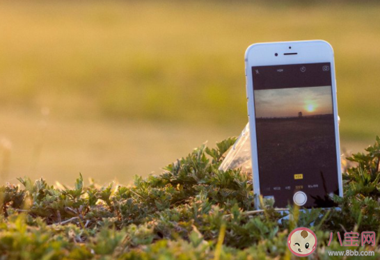 无手机恐惧症普遍吗 为什么都离不开手机 无手机恐惧症普遍吗 为什么都离不开手机