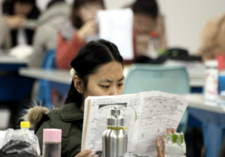 大学要为社会需求定制人才吗 大学教育如何因材施教