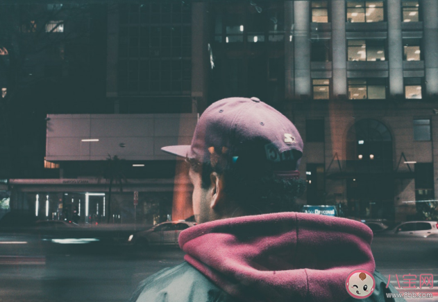 为什么大多数人会保持平庸 我们的一生该怎么度过才有意义 为什么大多数人会保持平庸 我们的一生该怎么度过才有意义