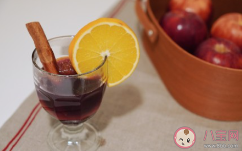 冬天的第一杯热红酒图片朋友圈说说 冬天的第一杯热红酒发朋友圈句子 冬天的第一杯热红酒图片朋友圈说说 冬天的第一杯热红酒发朋友圈句子