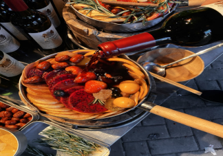 冬天第一杯热红酒朋友圈文案句子 冬天第一杯热红酒的心情说说