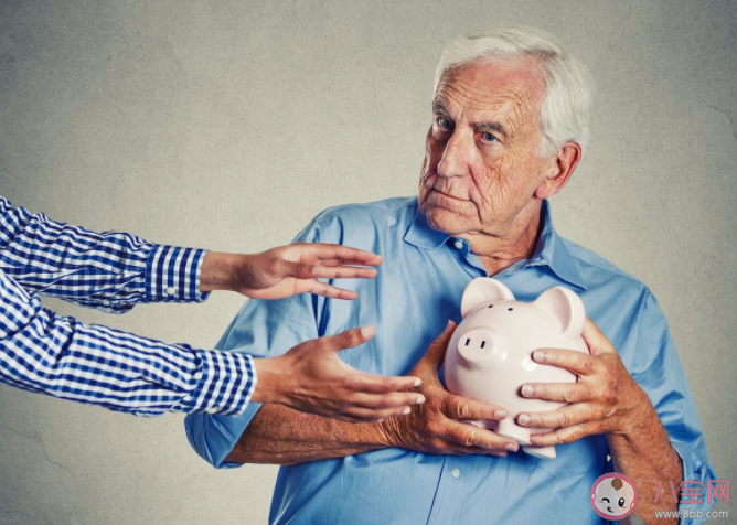独居老人为何更容易被骗子盯上 如何防止老年人被骗