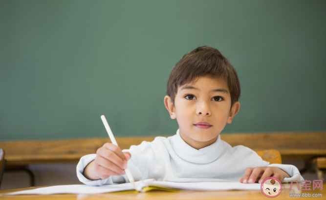 孩子不想学要逼孩子学习吗 如何让孩子主动学习 孩子不想学要逼孩子学习吗 如何让孩子主动学习