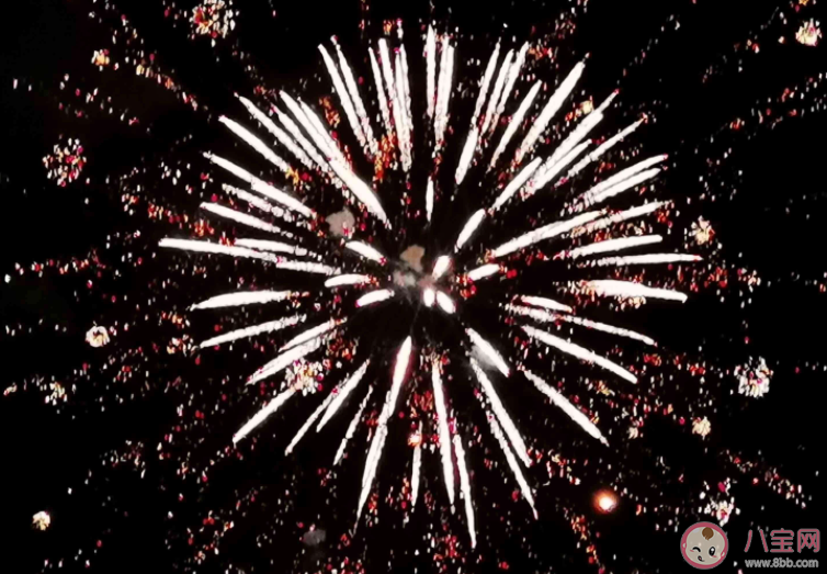 2022一个人跨年的伤感文案说说 2022独自一个人跨年的朋友圈句子 2022一个人跨年的伤感文案说说 2022独自一个人跨年的朋友圈句子