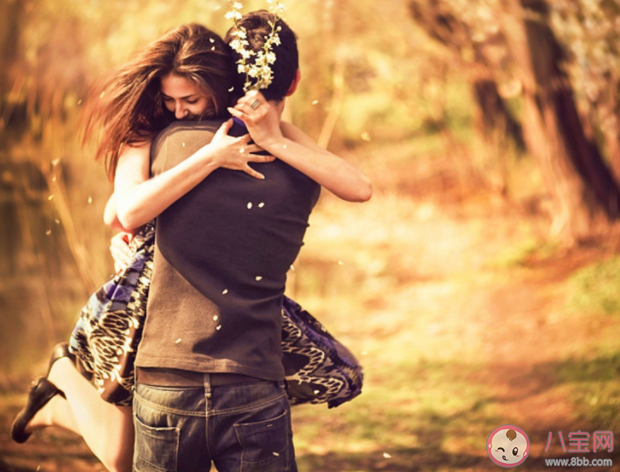 物质和爱情是矛盾的吗 物质和爱情哪个更重要 物质和爱情是矛盾的吗 物质和爱情哪个更重要