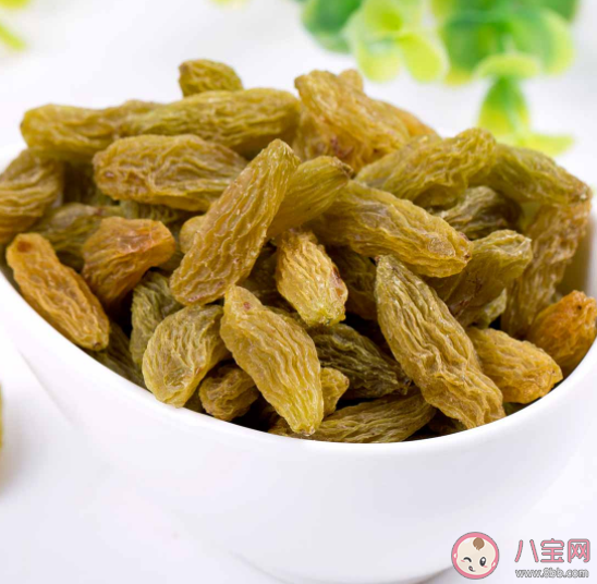 吃葡萄干前要清洗吗 葡萄干怎么吃效果更好