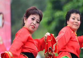 为何人到晚年更需要情感抚慰 怎么关心老人的情感