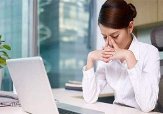 年底辞职好还是年初辞职好 辞职选在什么时候最好