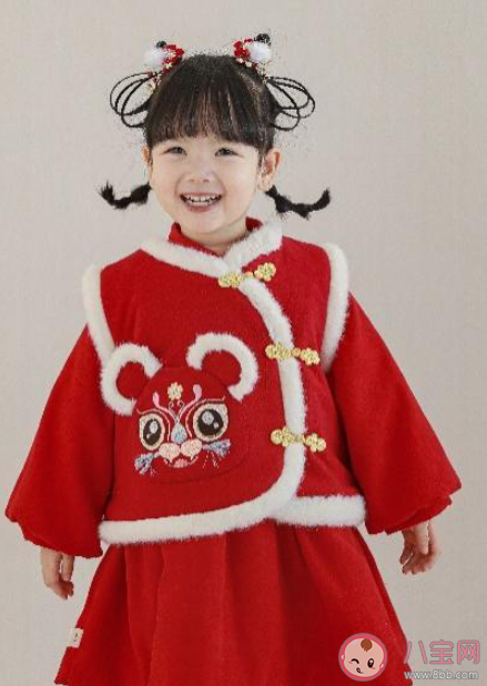 过年该怎么给孩子挑新年礼物 给孩子送什么新年礼物比较好