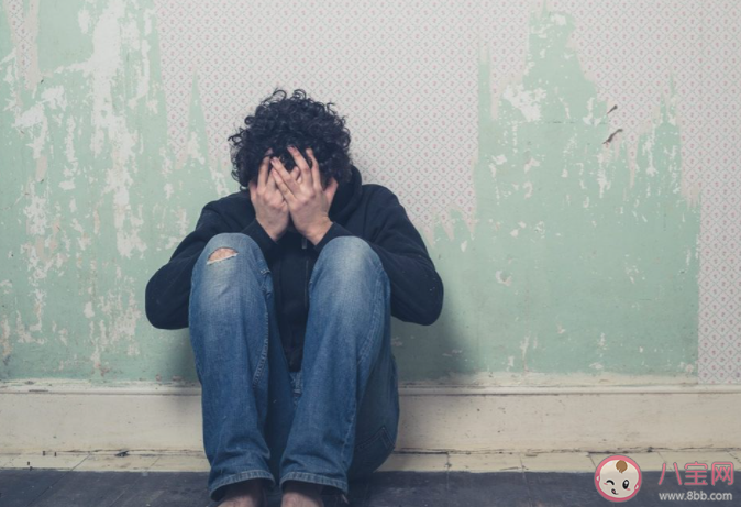 双相情感障碍和抑郁症有哪些区别 双相情感障碍该怎么治疗 双相情感障碍和抑郁症有哪些区别 双相情感障碍该怎么治疗