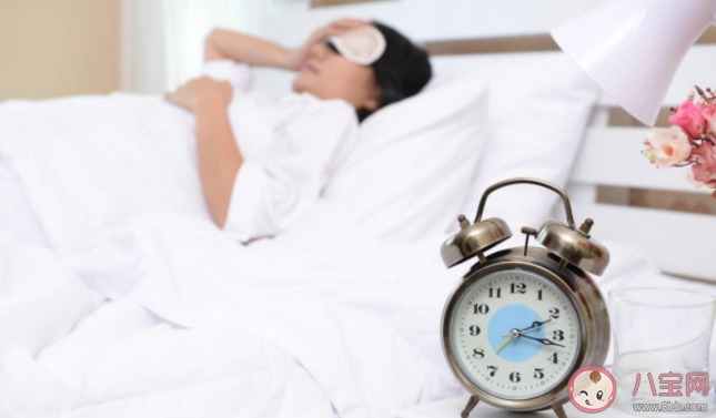 失眠到什么程度就该去医院 失眠会引发哪些健康危机 失眠到什么程度就该去医院 失眠会引发哪些健康危机