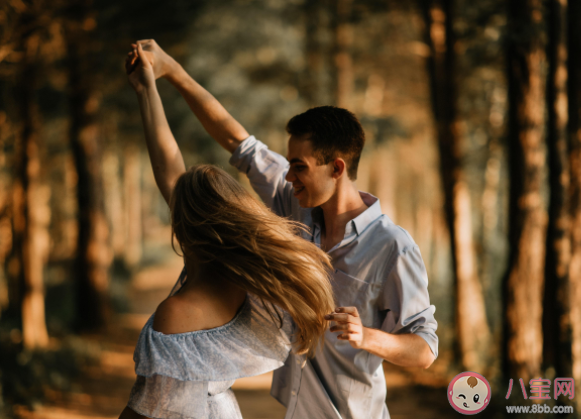 感情里一定要拥有平衡吗 情感供需平衡被打破了怎么办 感情里一定要拥有平衡吗 情感供需平衡被打破了怎么办