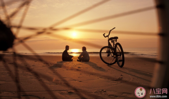 三个人的友谊真的存在吗 总是成为被忽略的那个人该怎么办 三个人的友谊真的存在吗 总是成为被忽略的那个人该怎么办