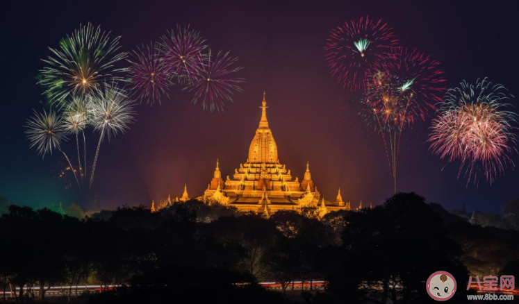 过年放烟花的心情说说短句 过年放烟火的感受句子