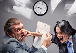 职场争斗要站队吗 怎样对待职场争斗