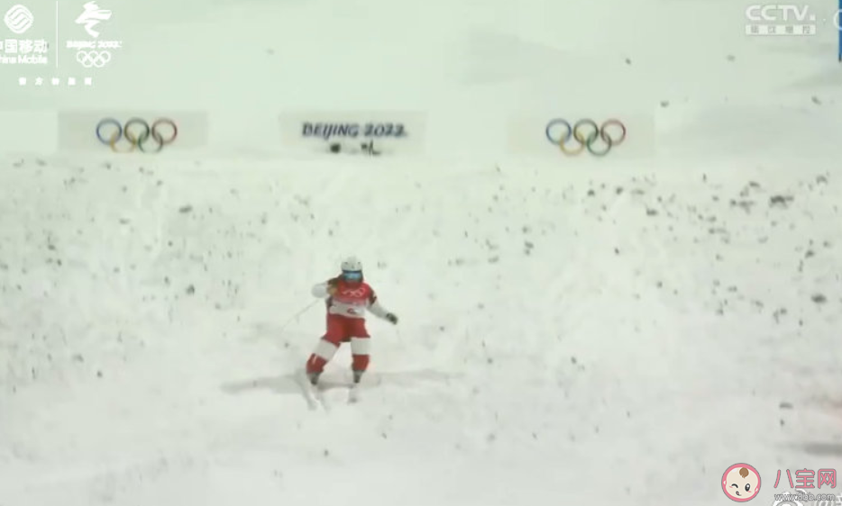 自由式滑雪比赛中的雪为什么脏脏的 自由式滑雪雪上技巧规则