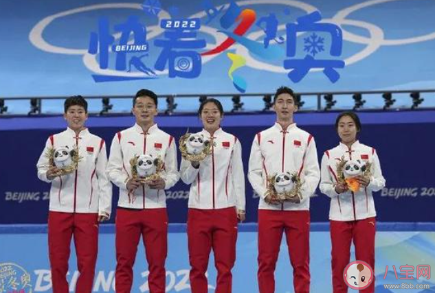 北京冬奥会获得金色冰敦敦装饰花环的是 蚂蚁庄园2月10日答案介绍