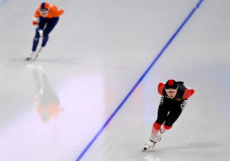 速度滑冰冰刀为什么滑的这么快 冰刀会不会割伤运动员