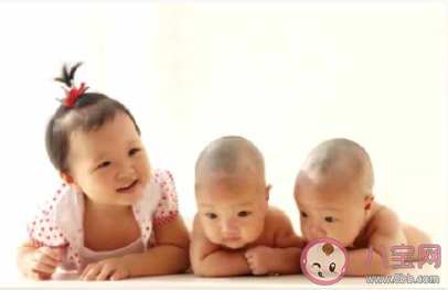 为何孩子会和老人更亲近 如何正确引导避免孩子被溺爱 为何孩子会和老人更亲近 如何正确引导避免孩子被溺爱