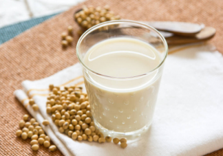 豆浆里有雌激素可以丰胸吗 乳腺增生不能喝豆浆吗