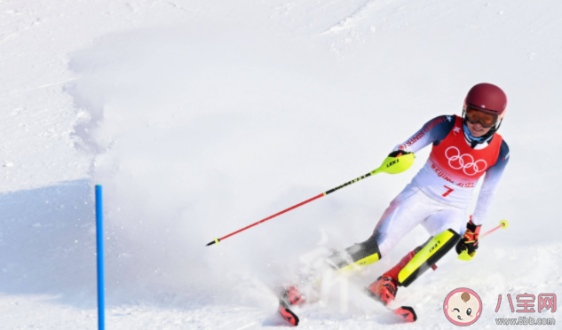 为什么高山滑雪的比赛说不比就不比了 高山滑雪哪些情况不宜比赛 为什么高山滑雪的比赛说不比就不比了 高山滑雪哪些情况不宜比赛