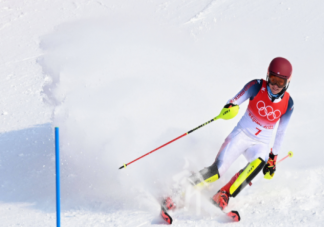 为什么高山滑雪的比赛说不比就不比了 高山滑雪哪些情况不宜比赛