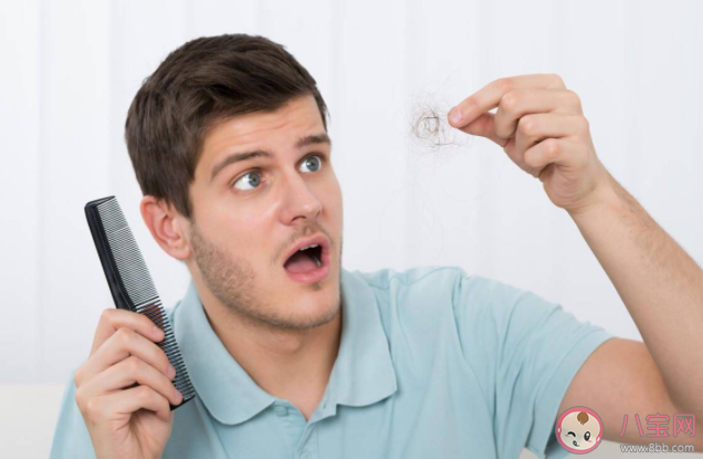 每天掉多少头发是病理性脱发 这10种情况脱发会找上门 每天掉多少头发是病理性脱发 这10种情况脱发会找上门