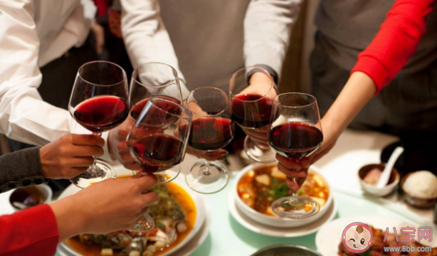 女性在应酬中如何保护自己 女性常见的几种酒局