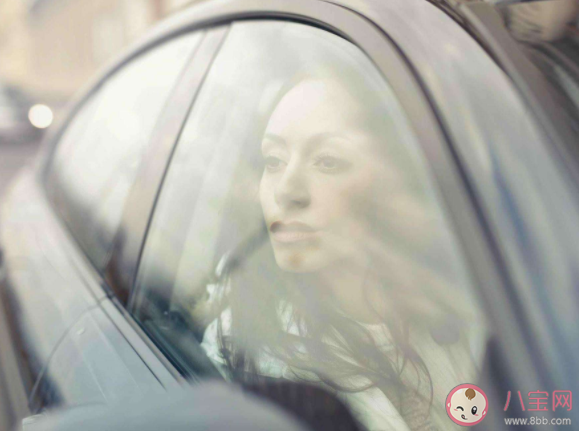晕车的人开车时为什么不晕车 哪些人更容易晕车 晕车的人开车时为什么不晕车 哪些人更容易晕车