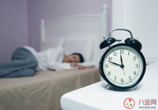 什么样的睡眠是垃圾睡眠 垃圾睡眠有什么危害 什么样的睡眠是垃圾睡眠 垃圾睡眠有什么危害
