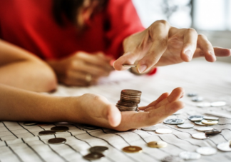 孩子为什么会偷拿家里的钱 孩子拿家里的钱怎么办